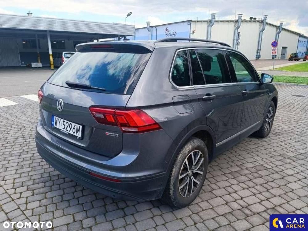 Volkswagen Tiguan - 4