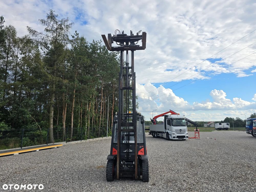 Linde H40/Przesuw Boczny/Diesel/udźwig 4000kg - 2