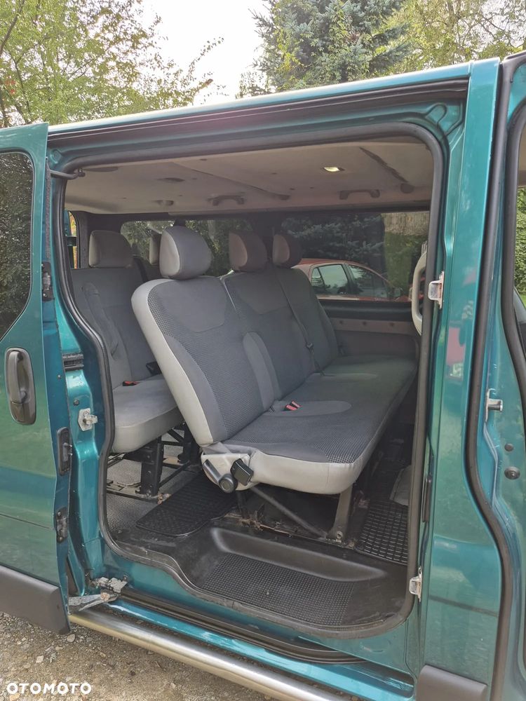 Opel Vivaro - 9