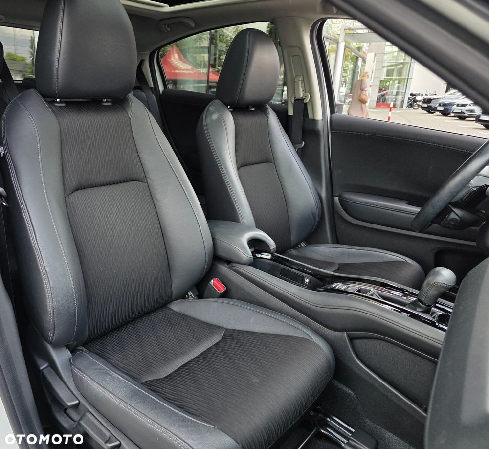Honda HR-V 1.5 Executive (ADAS) CVT - 6