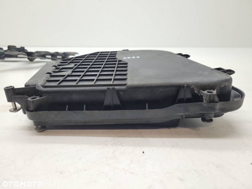 OBUDOWA SKRZYNKI BEZPIECZNIKÓW BMW 7 F01 F02 7555153 7555151 7555152 - 6