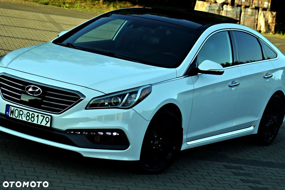Hyundai Sonata - 1
