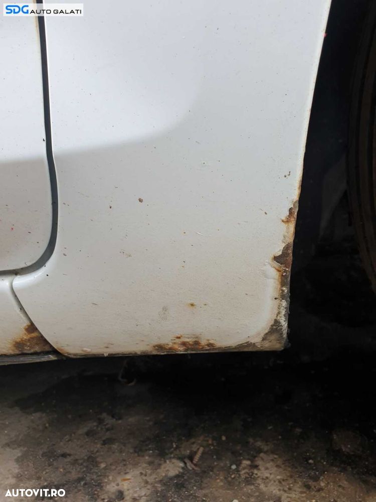 Aripa Dreapta Fata cu Inceput Rugina la Baza Ford Focus 2 2007 - 2010 Culoare 56 - 3