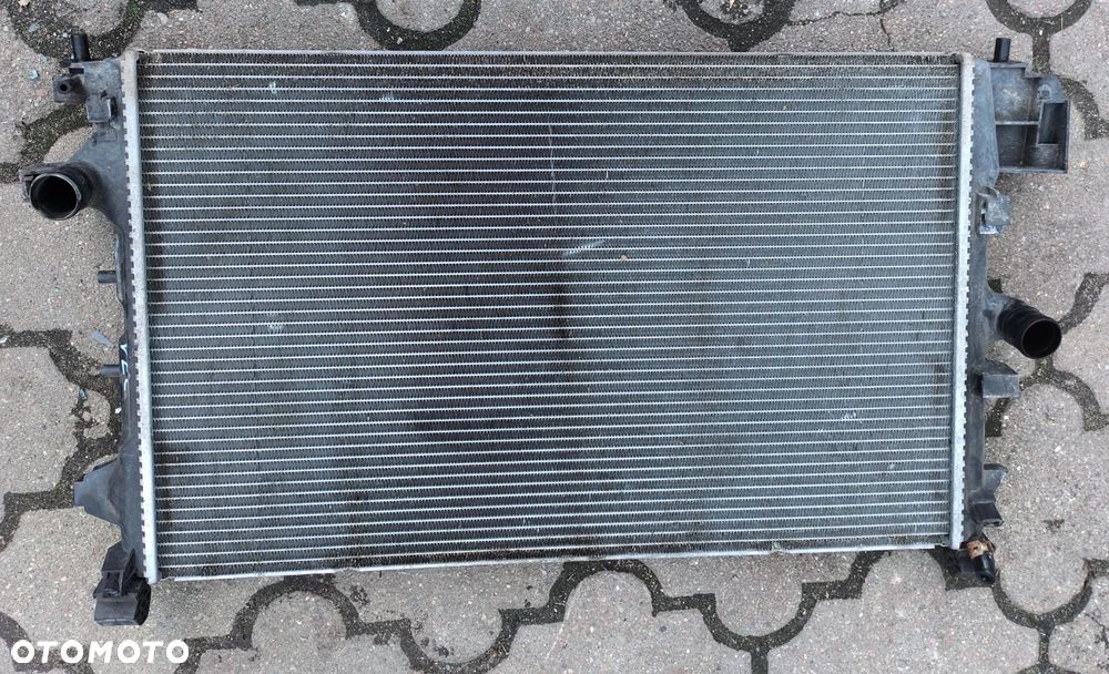 .Vectra C chłodnica wody 1,9CDTI LIFT Opel - 1