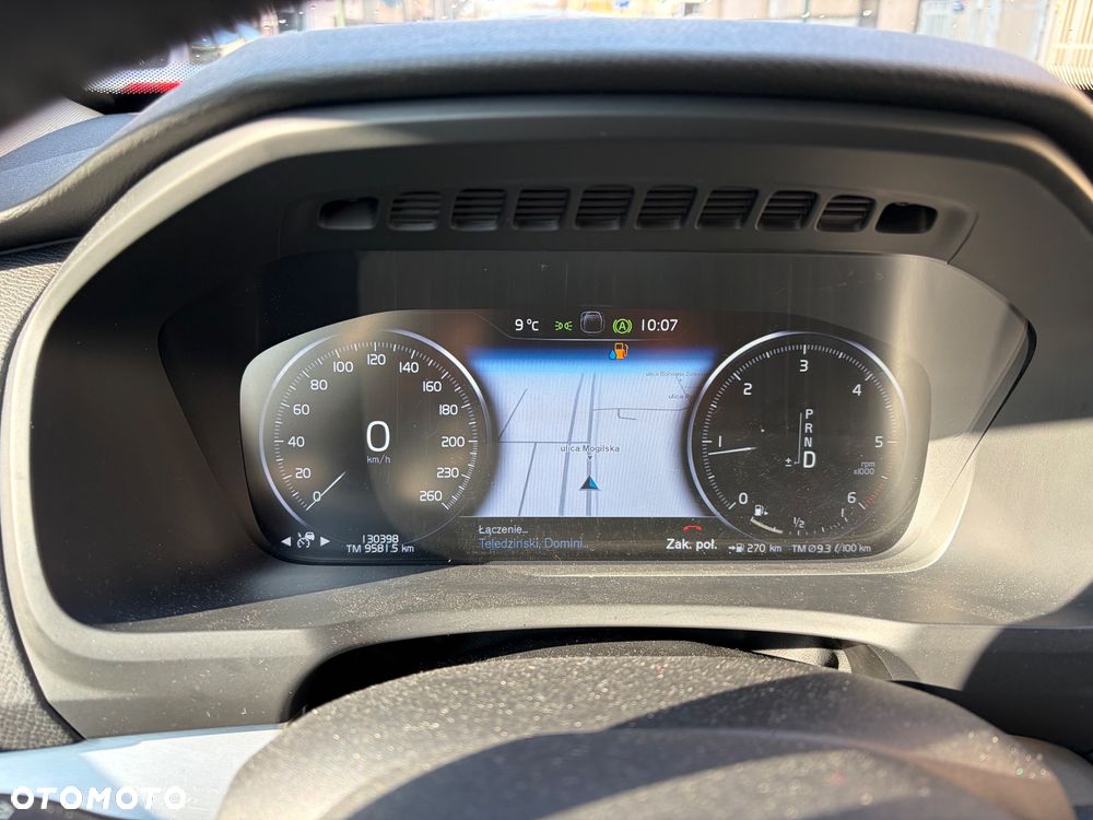 Volvo XC 90 D5 SCR AWD Momentum - 7
