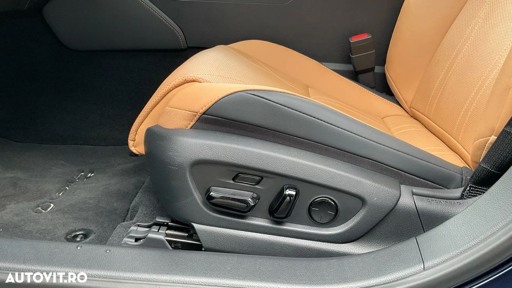 Lexus Seria ES 300h 2.5 TNGA HV 25H- 4X2 CVT Luxury - 34