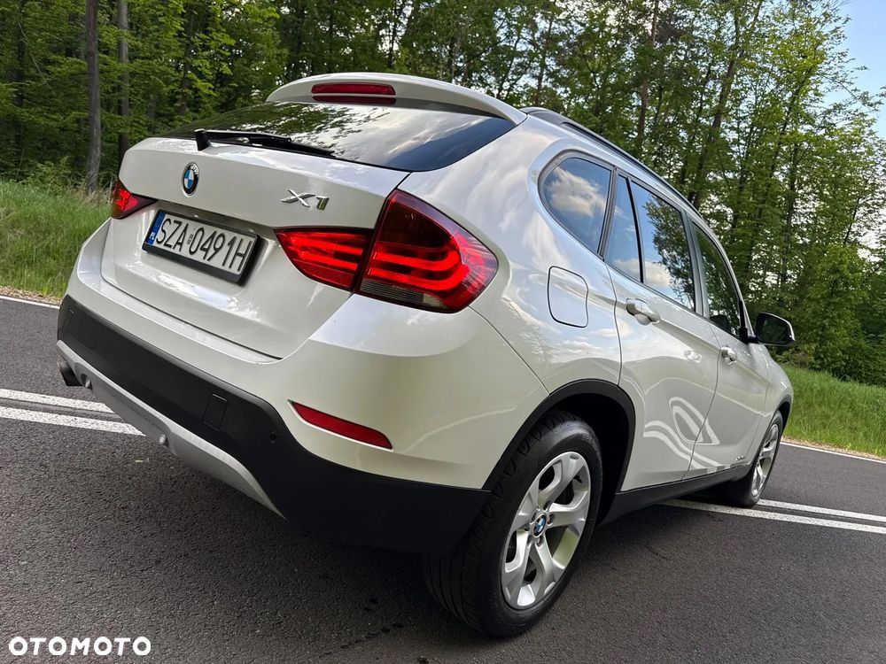 BMW X1 xDrive18d xLine - 8