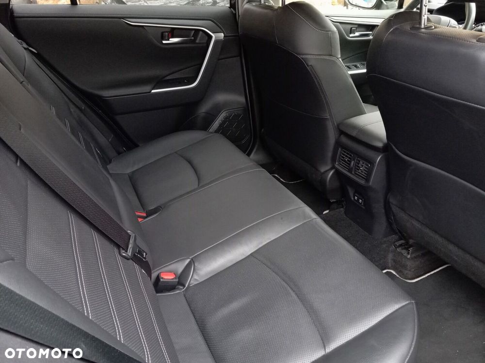 Toyota RAV4 2021