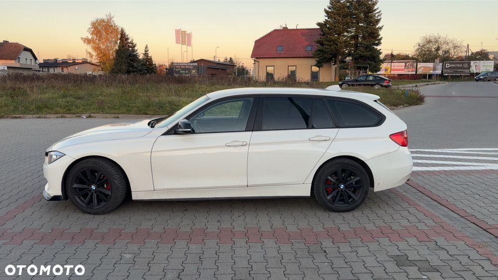BMW 3 Series 2013 photo 3