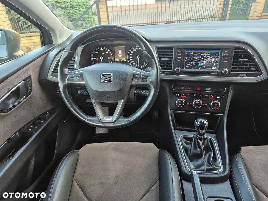 Seat Leon 2.0 TDI X-Perience S&S 4Drive - 32