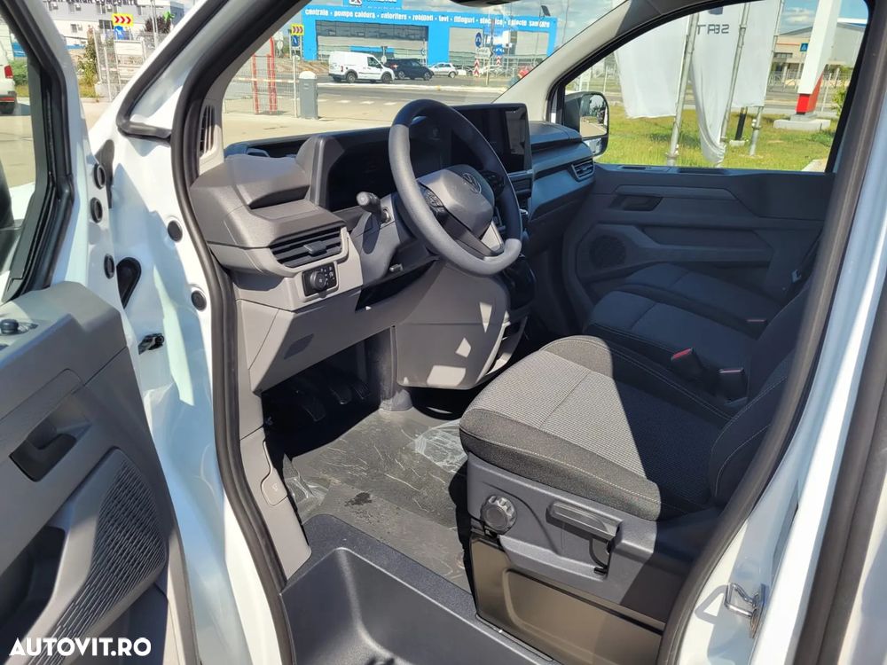 Volkswagen T7 Furgon Lung 110CP M6 - 7