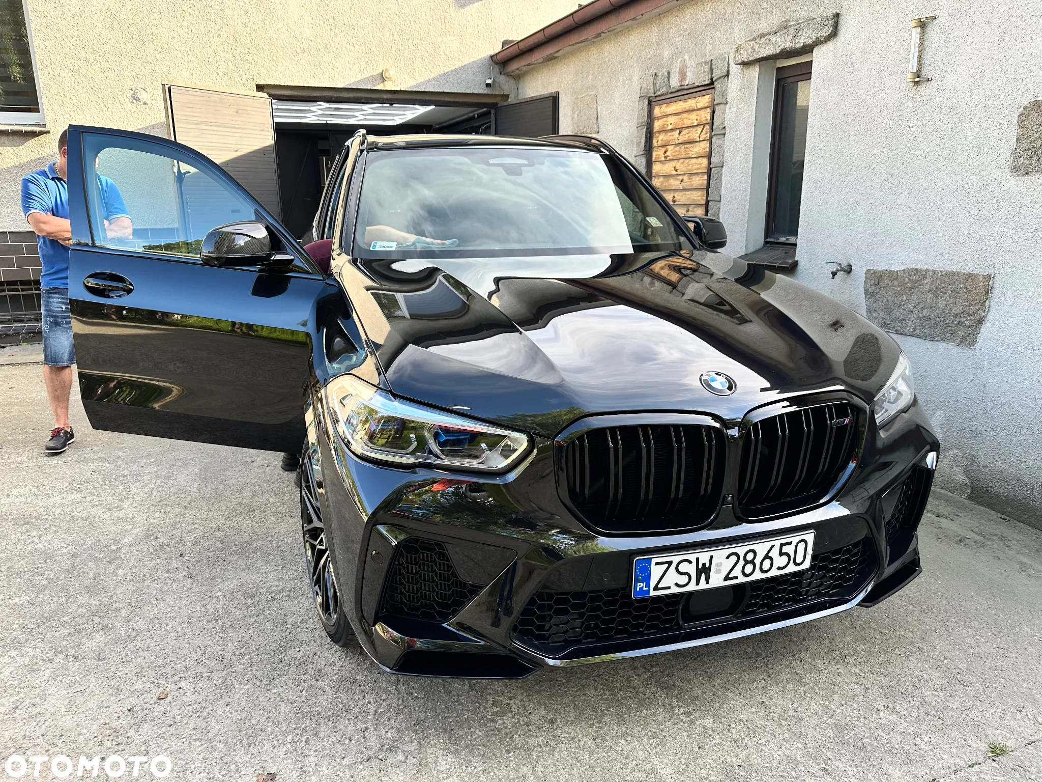 BMW X5 M Competition - 24