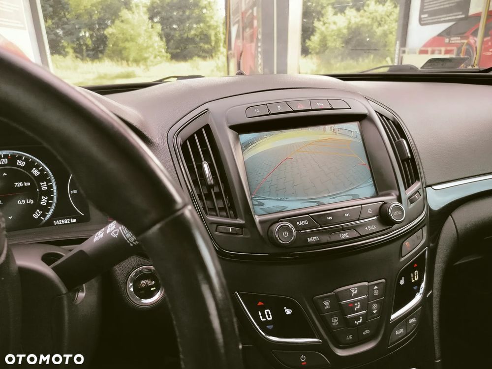 Opel Insignia 2.0 CDTI Cosmo - 11