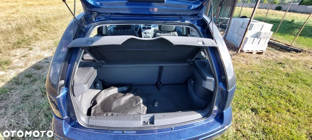 Opel Corsa 1.2 16V Enjoy - 14