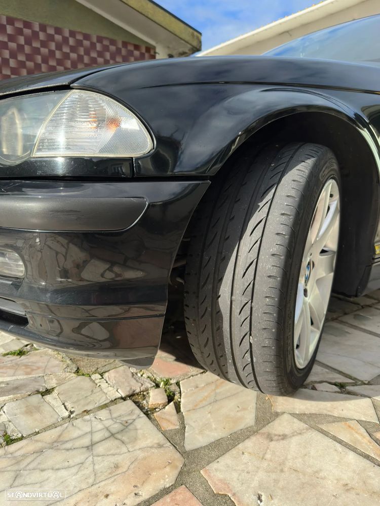 BMW 320 d Touring - 8