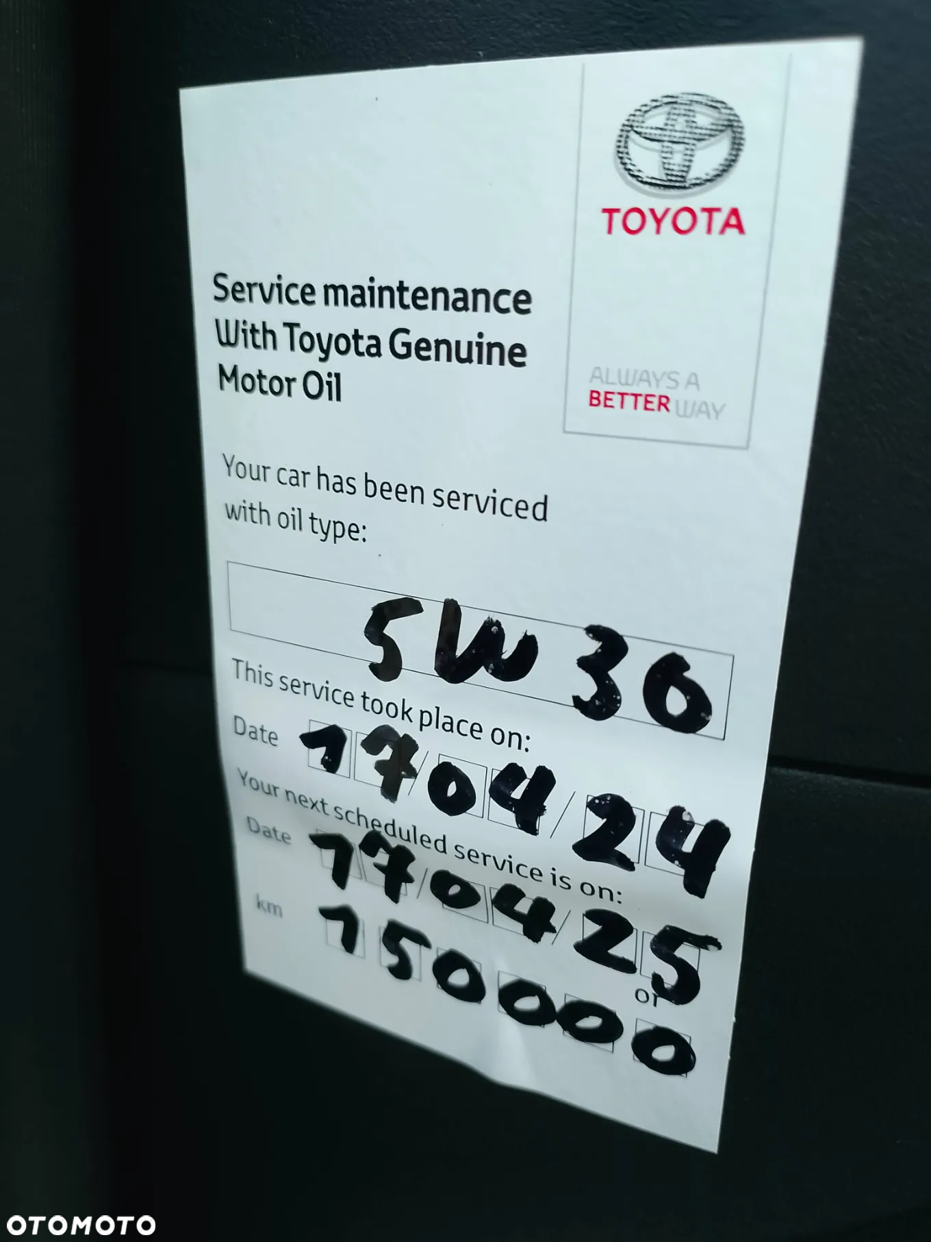 Toyota Auris 1.33 Dual-VVT-i Design Edition - 34