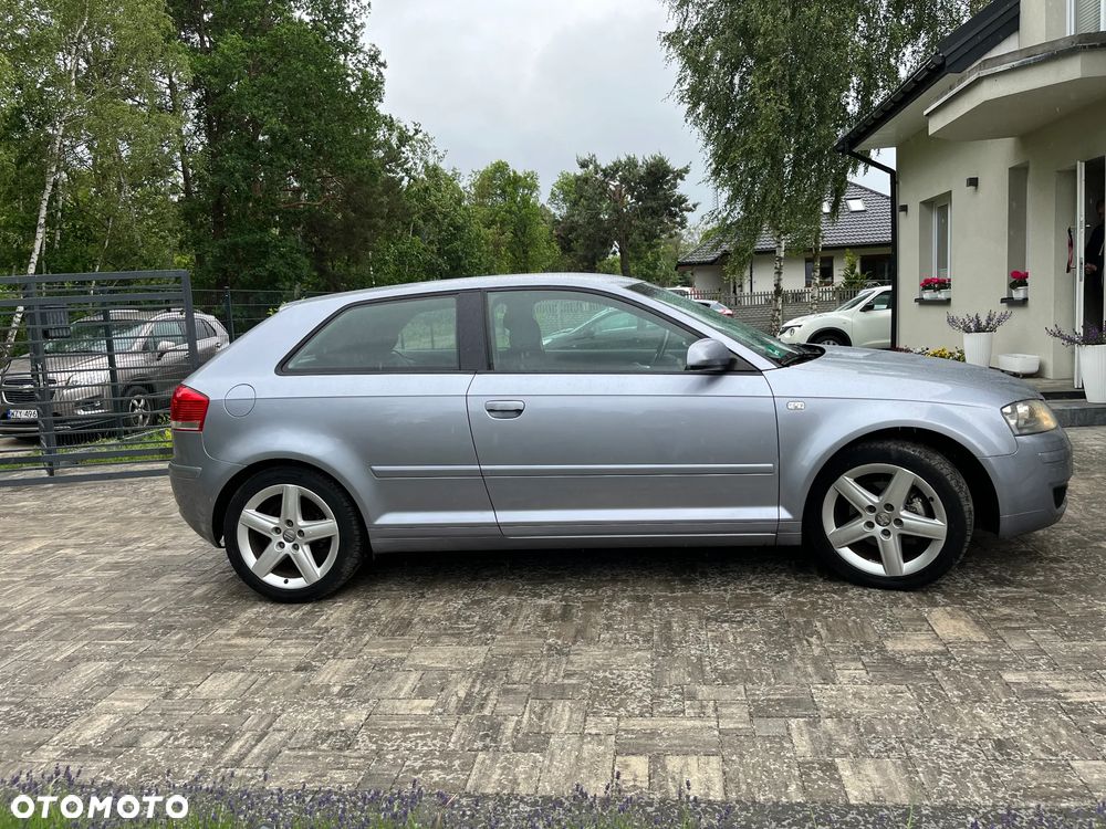 Audi A3 3-drzwiowe 1.6 Ambiente - 4
