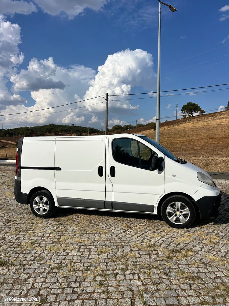 Renault Trafic 2.0 dCi 115 Privi. Luxe - 6