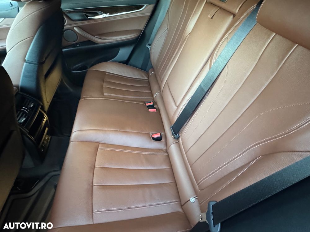 BMW X6 xDrive40d - 17