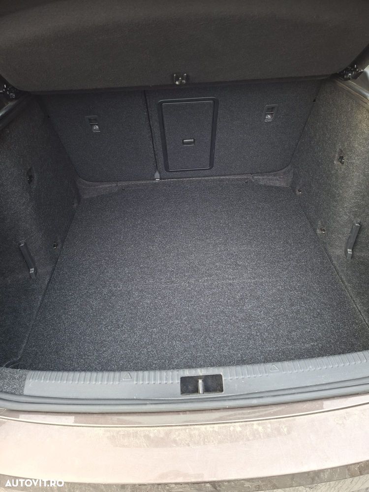 Skoda Octavia 1.5 TSI DSG Style - 9