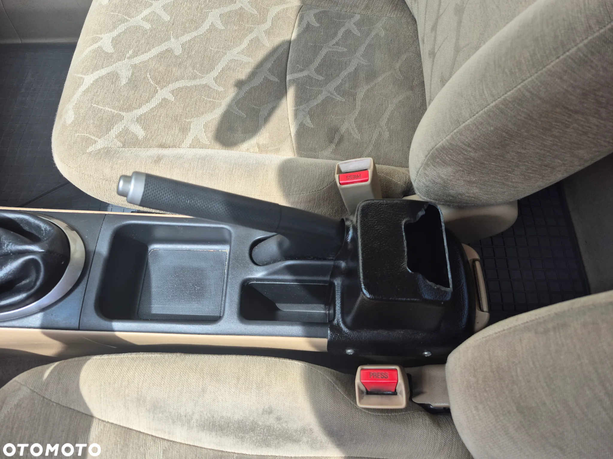 Honda Civic 1.6i LS - 9