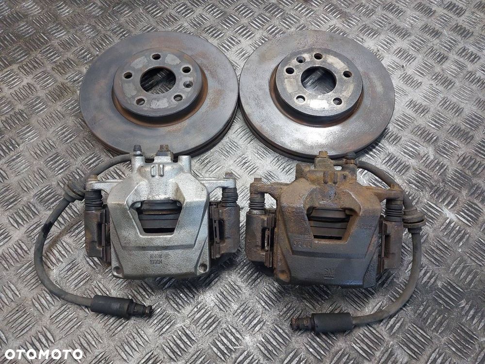 TARCZE HAMULCOWE PRZÓD + KLOCKI + ZACISKI OPEL ASTRA J 1.4 T ID: 238385 - 1