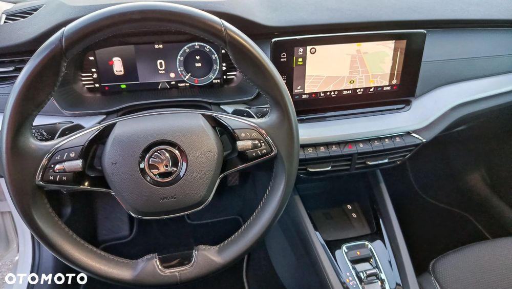 Skoda Octavia 2.0 TDI DSG Tour - 14
