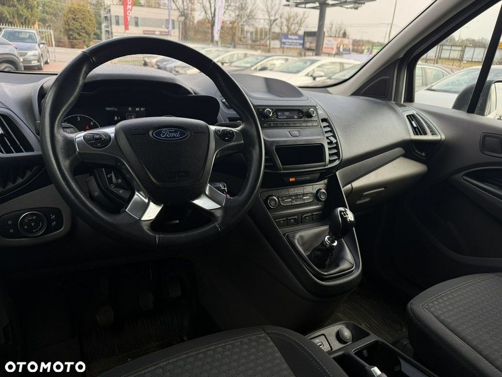 Ford Transit Connect - 16