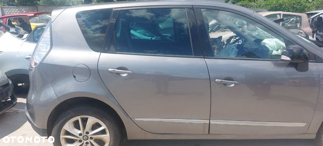 RENAULT scenic iii lift 1,2 TCE alternator - 5