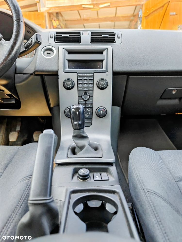Volvo S40 1.6D - 9