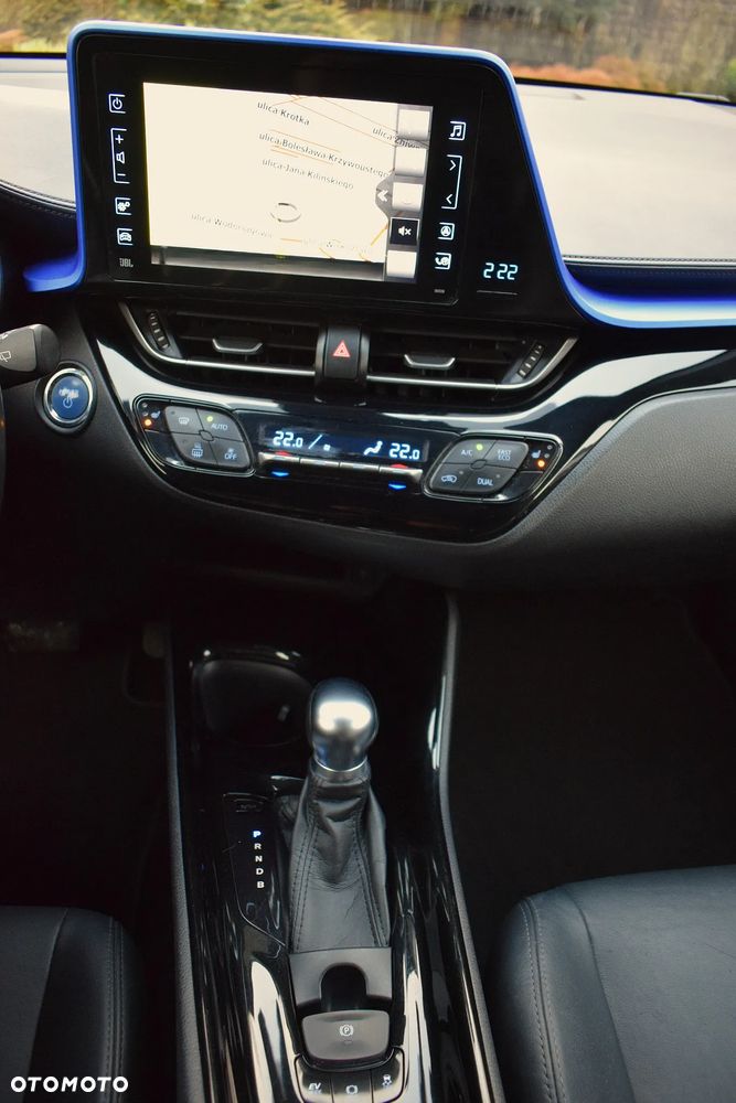 Toyota C-HR Style Selection - 10