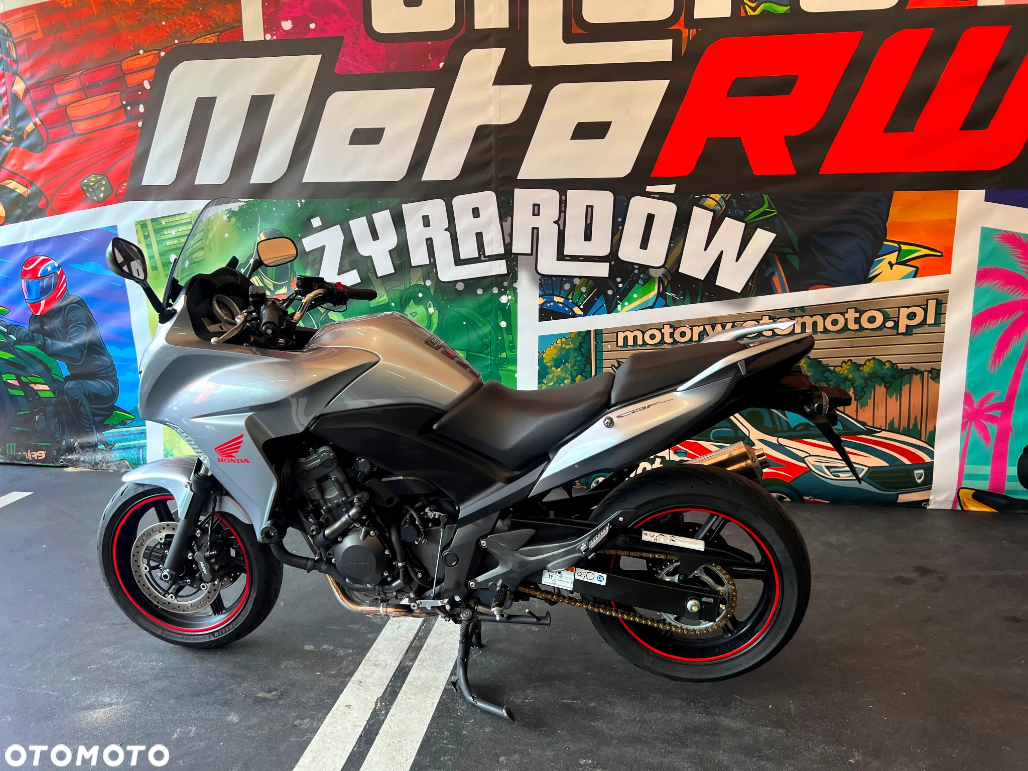 Honda CBF - 16