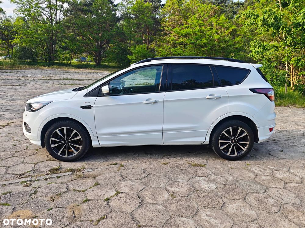 Ford Kuga - 3