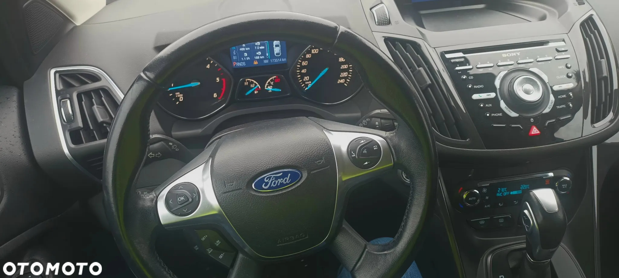 Ford Kuga 2.0 TDCi 4x4 SYNC - 11