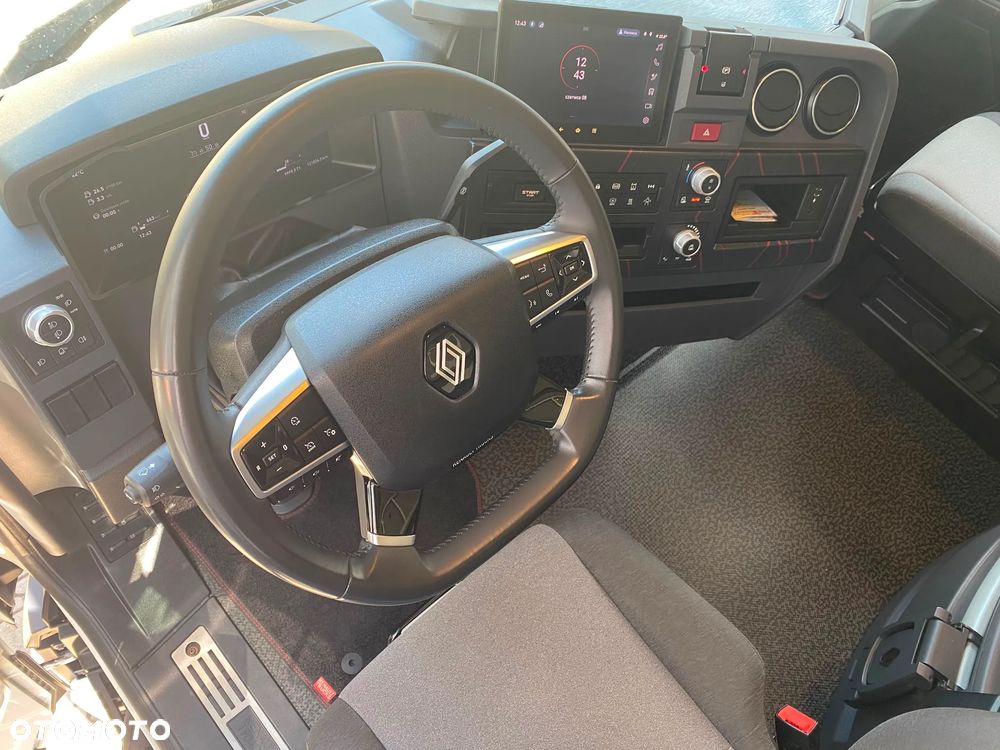 Renault T520 EVO 2025 (LIFT) HIGH CAB (STANDARD) - 28