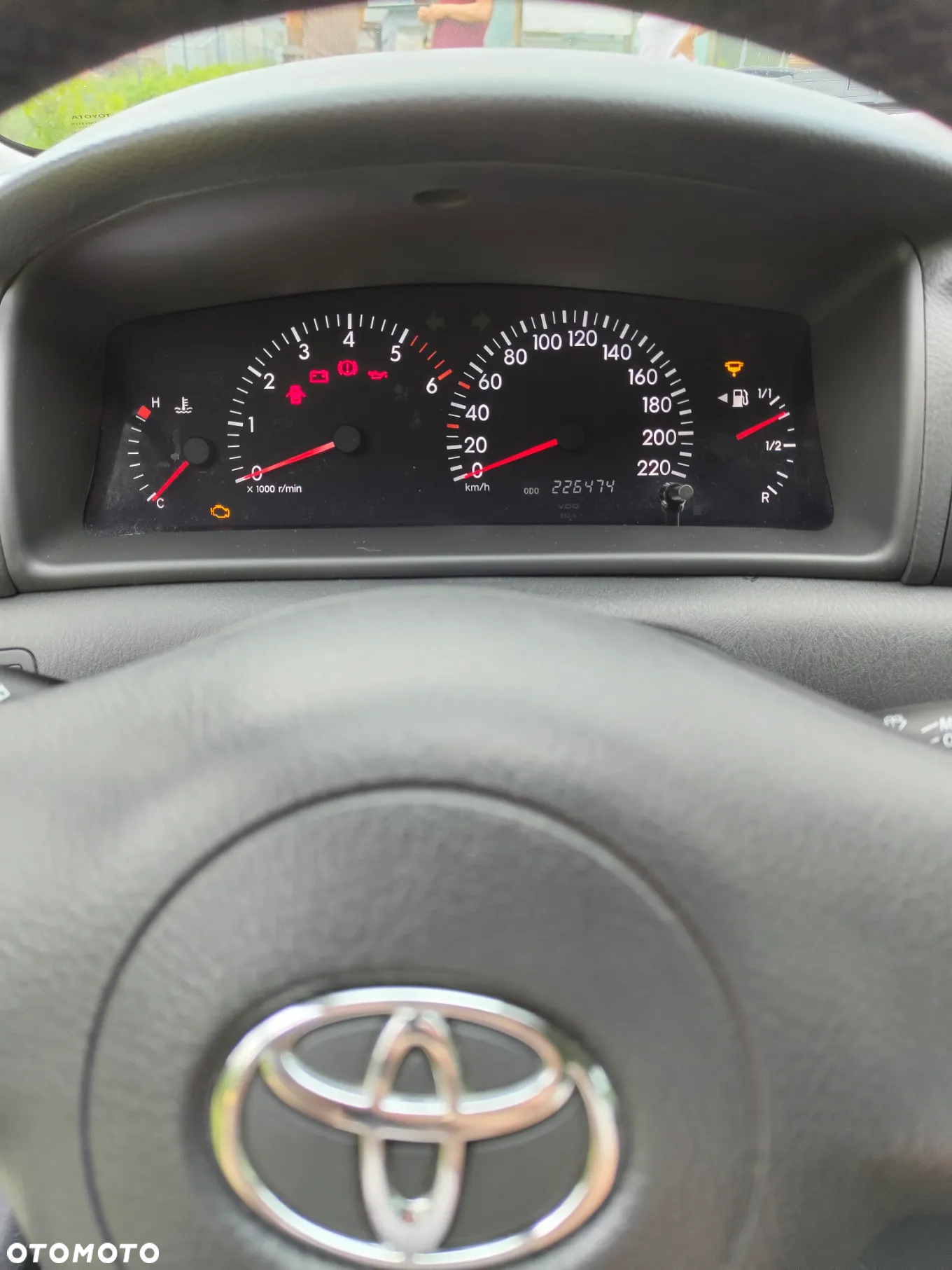 Toyota Corolla - 8