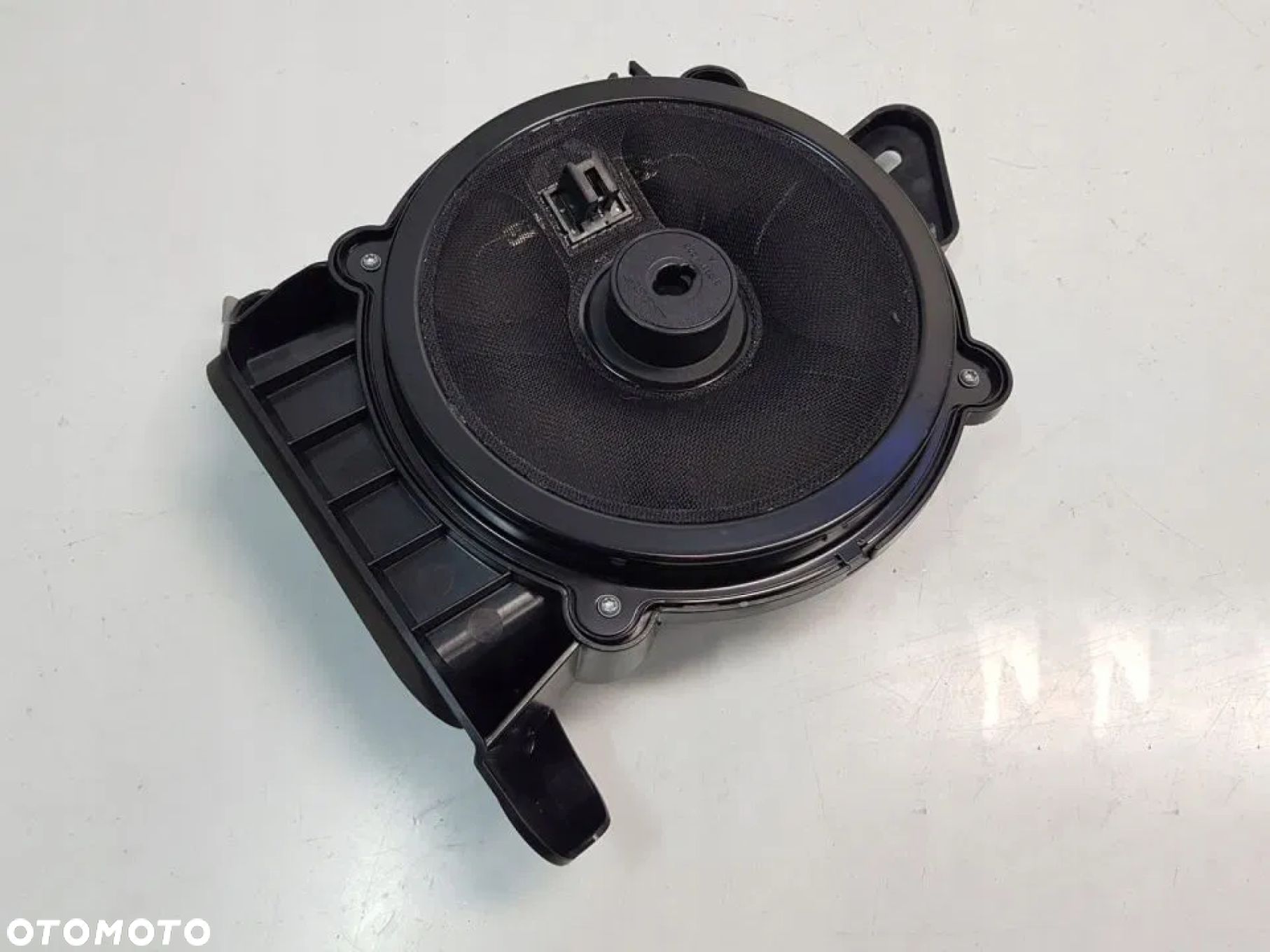 SUBWOOFER GŁOŚNIK BOSE 281701528R TALISMAN - 1
