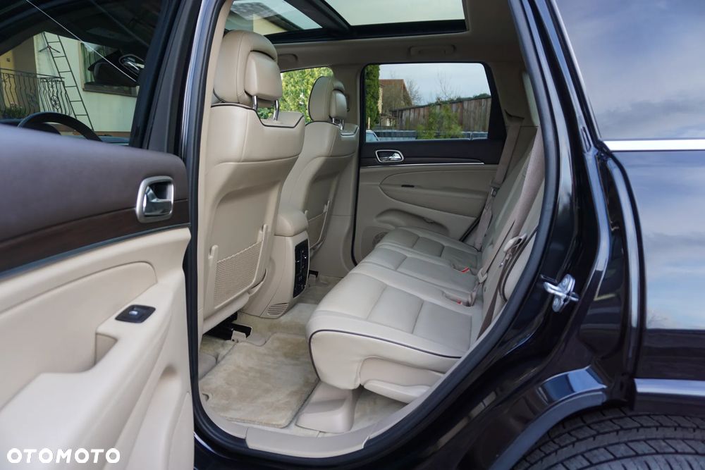 Jeep Grand Cherokee 5.7 V8 Overland - 22