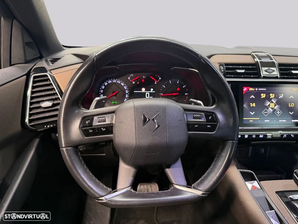 DS DS7 Crossback - 11