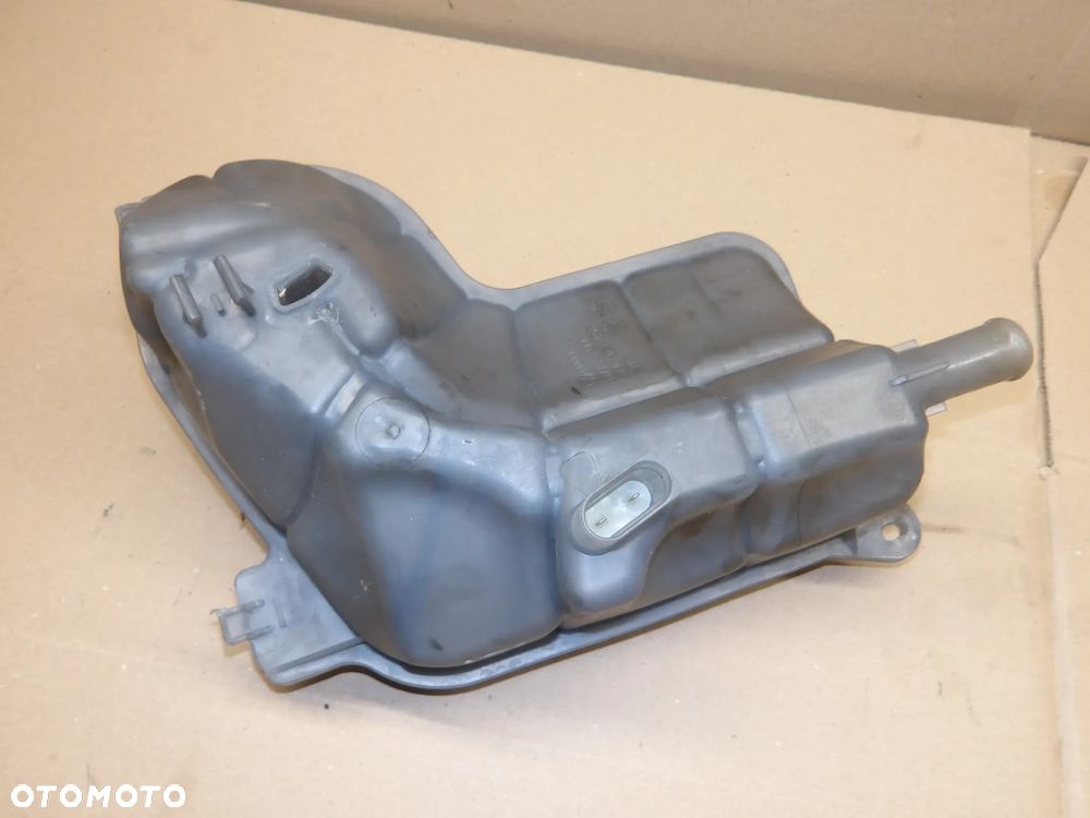 AUDI A4 B6 01-04 KOMBI ZBIORNICZEK WYRÓWNAWCZY 8E0121403 - 3