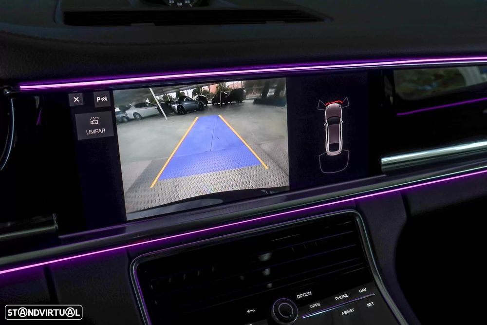 Porsche Panamera 4 E-Hybrid - 13