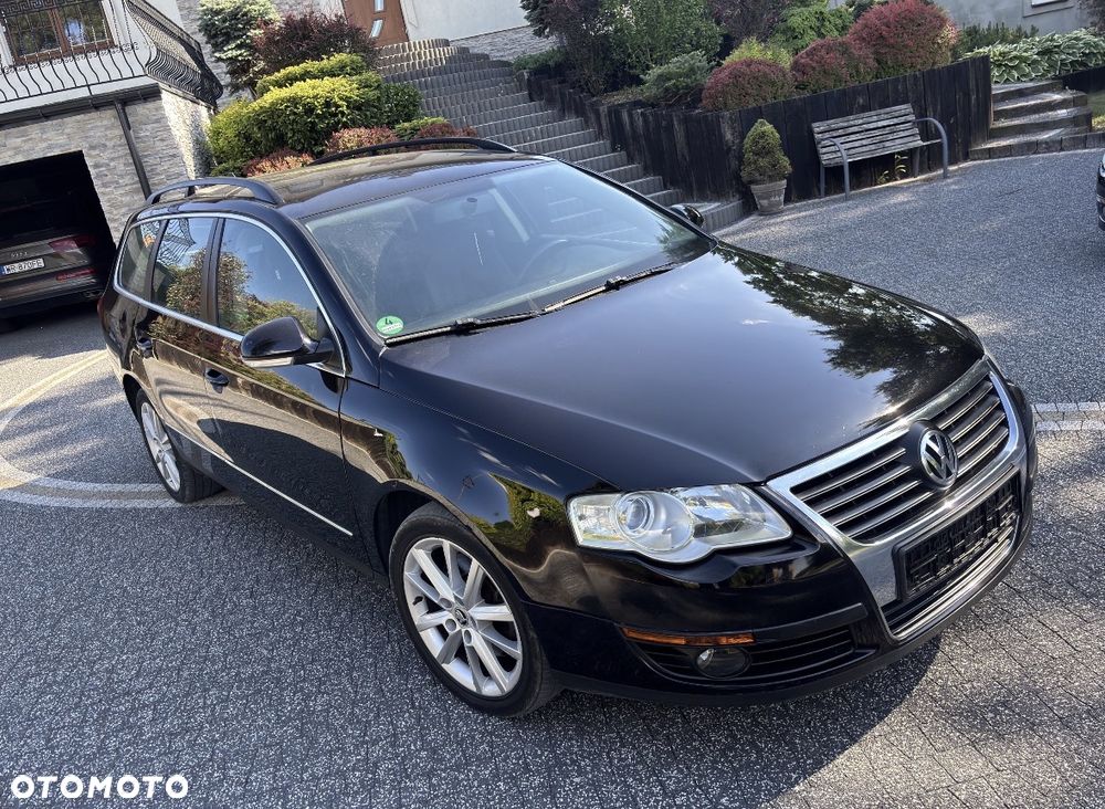 Volkswagen Passat 2.0 TDI DSG Comfortline - 1