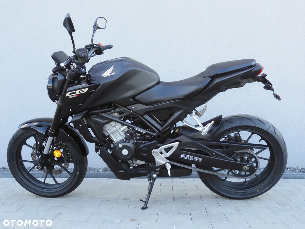 Honda CB - 33