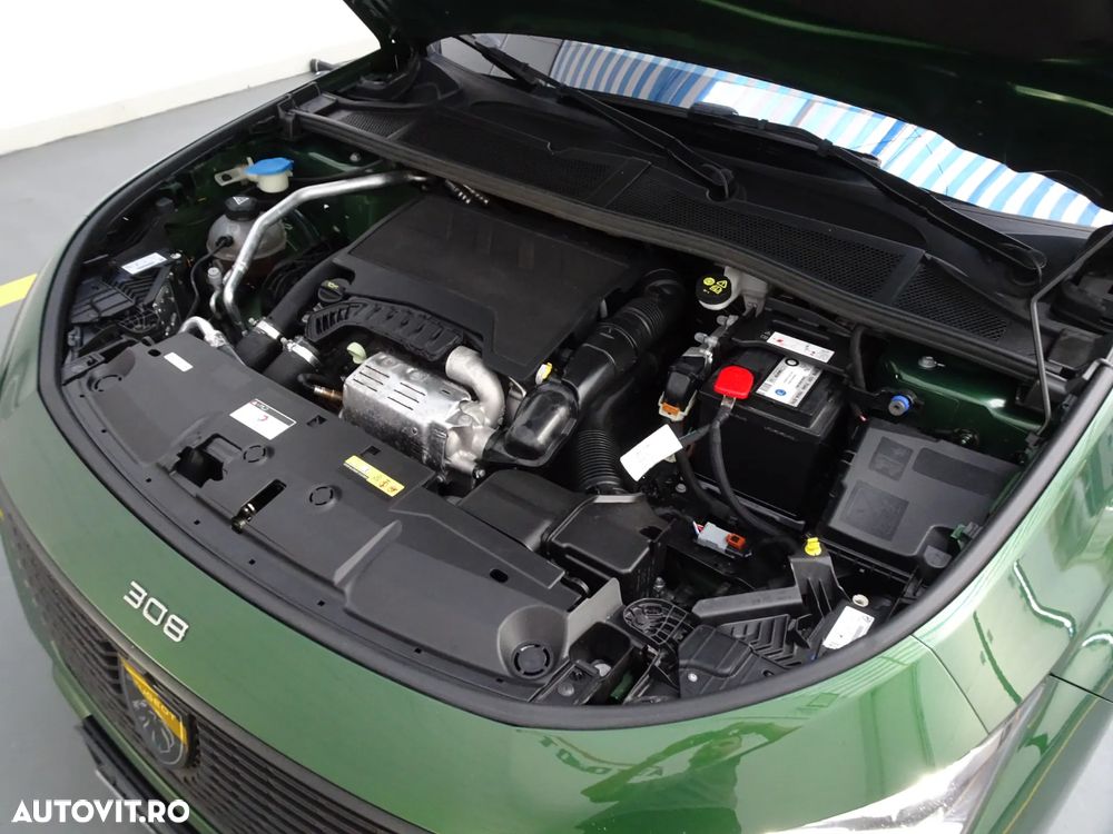 Peugeot 308 1.2L PureTech 130 S&S EAT8 Allure - 34