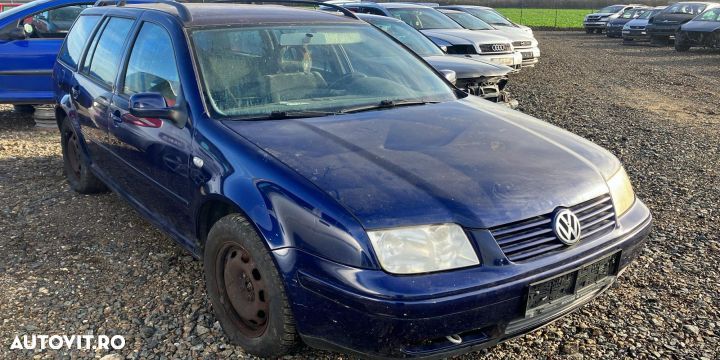 Grila bara fata stanga 1J5853666B 1J5853666B Volkswagen VW Bora 1 [19 - 7