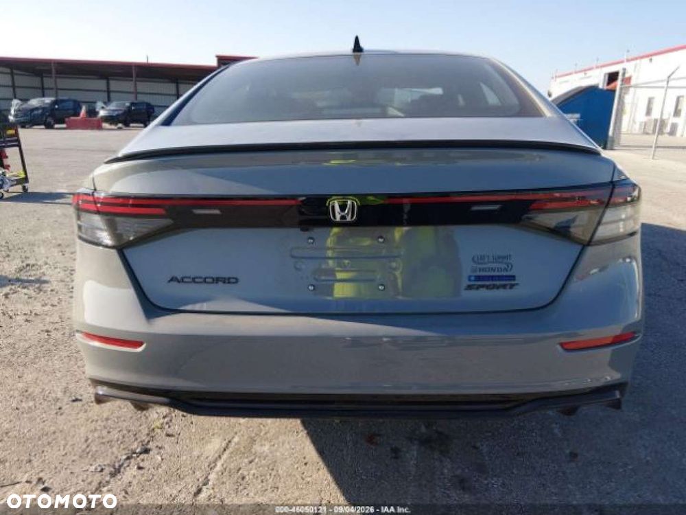 Honda Accord - 8