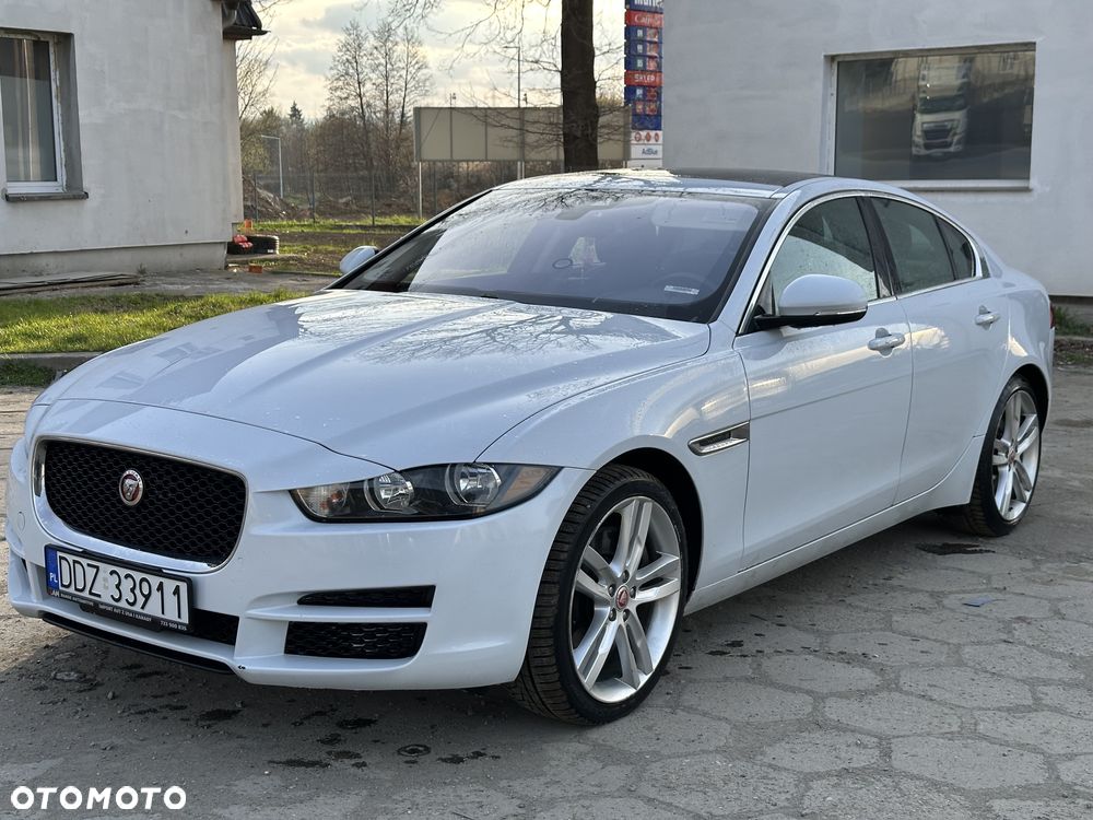 Jaguar XE S - 1