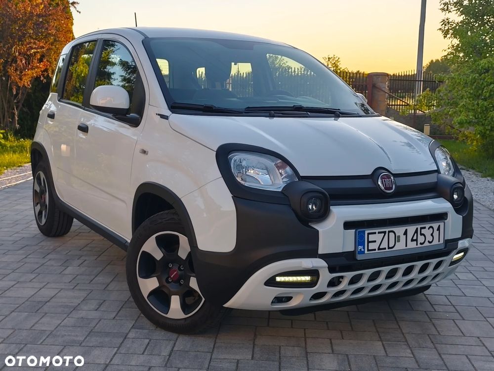 Fiat Panda 1.0 Hybrid City Cross - 2