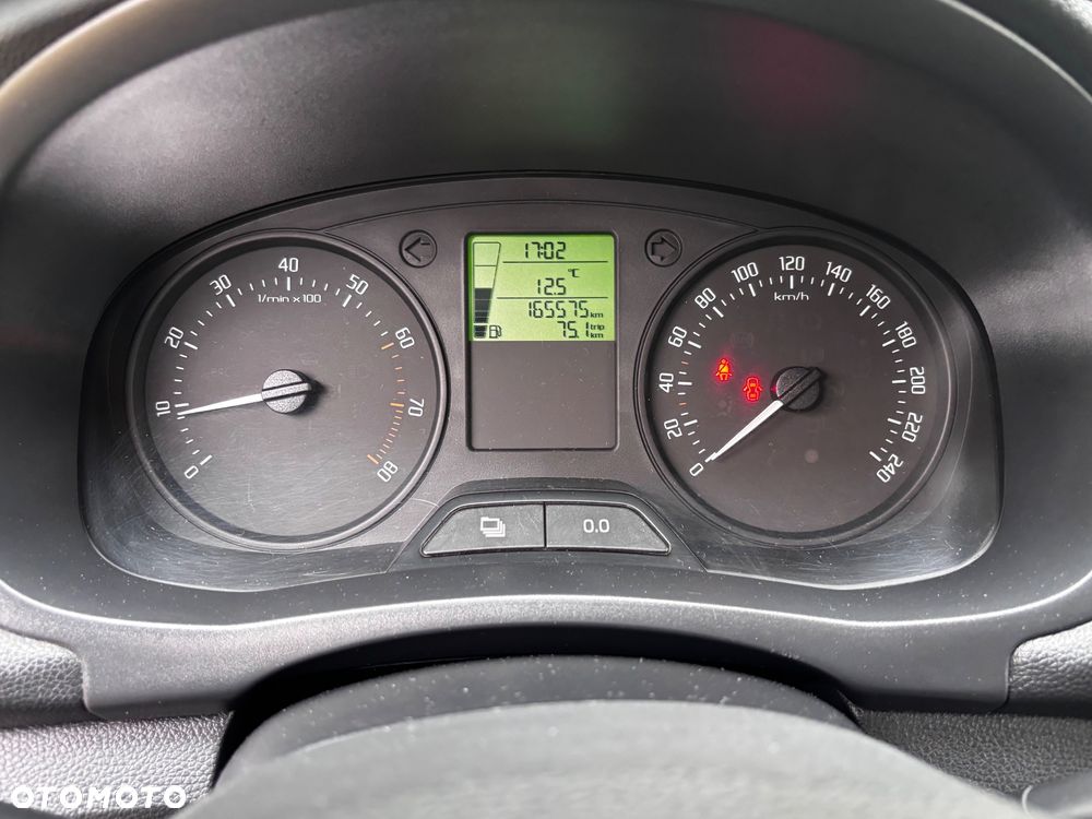 Skoda Fabia 1.2 HTP Active - 11