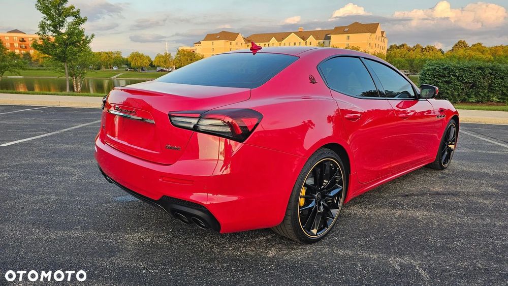 Maserati Ghibli - 6